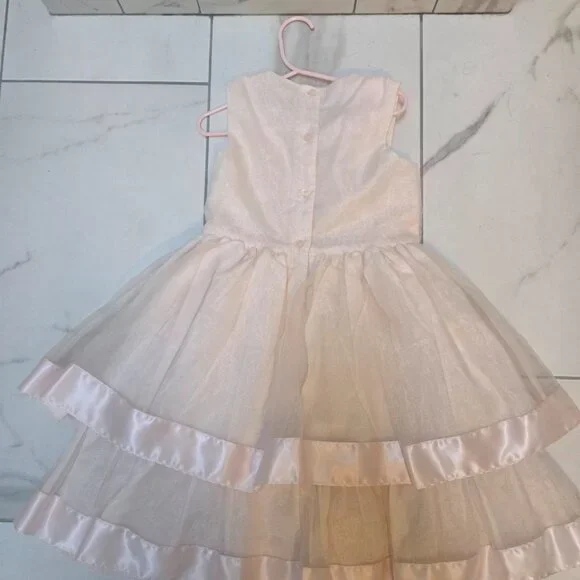 Dress - Picture 6 of 6